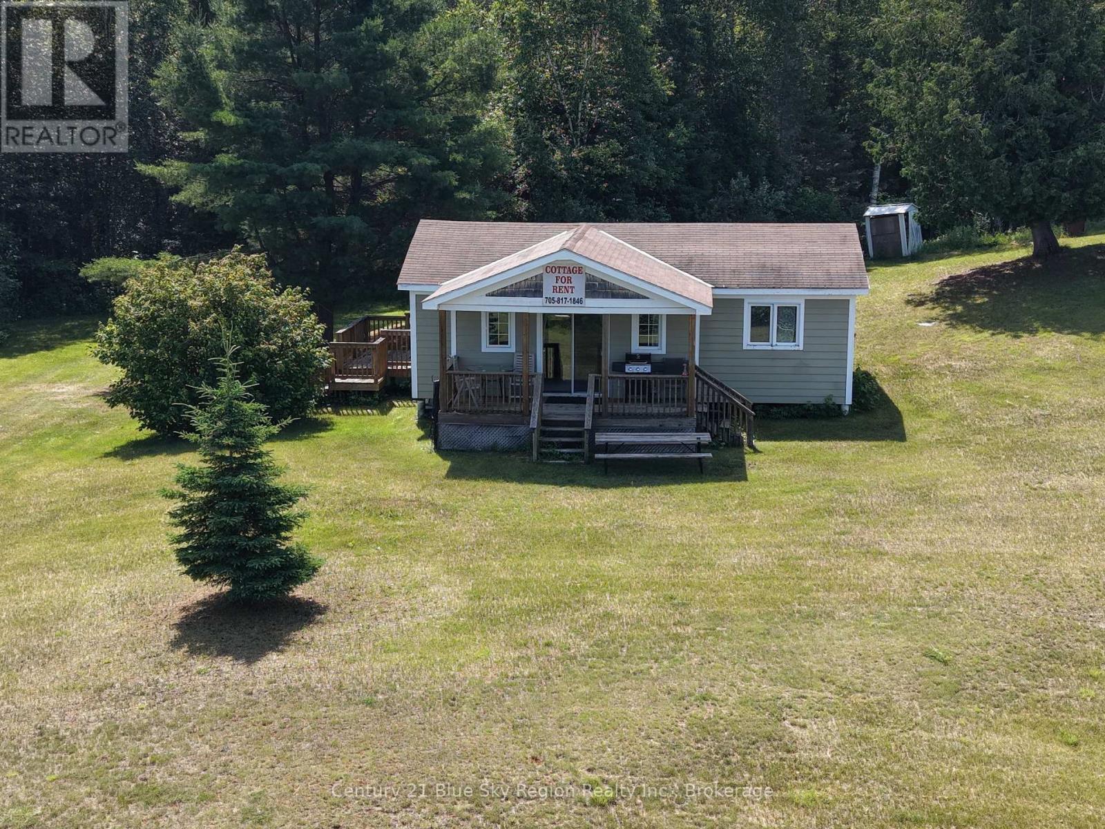 24 BEAVERLAND ROAD - 10