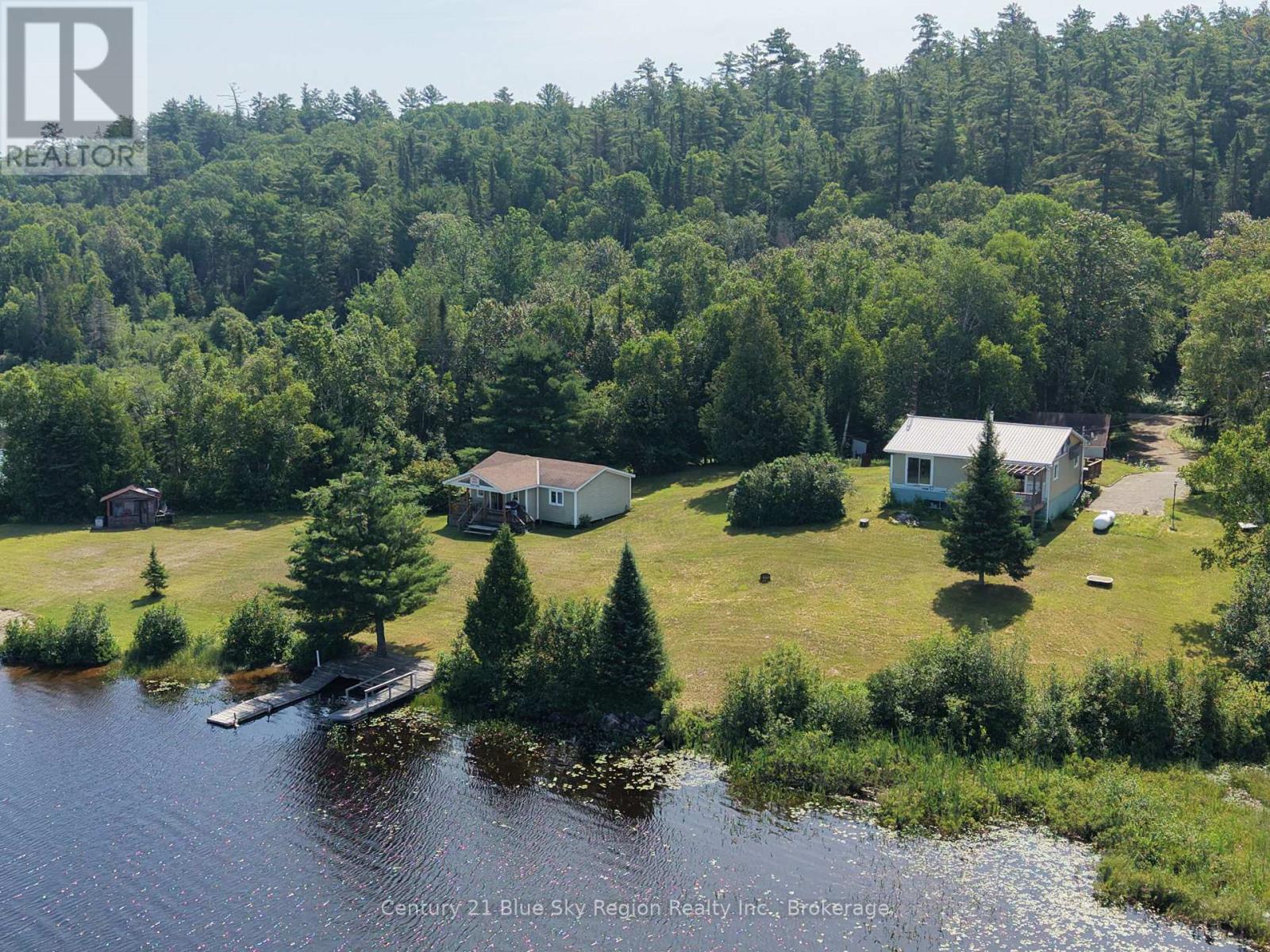 24 BEAVERLAND ROAD - 2