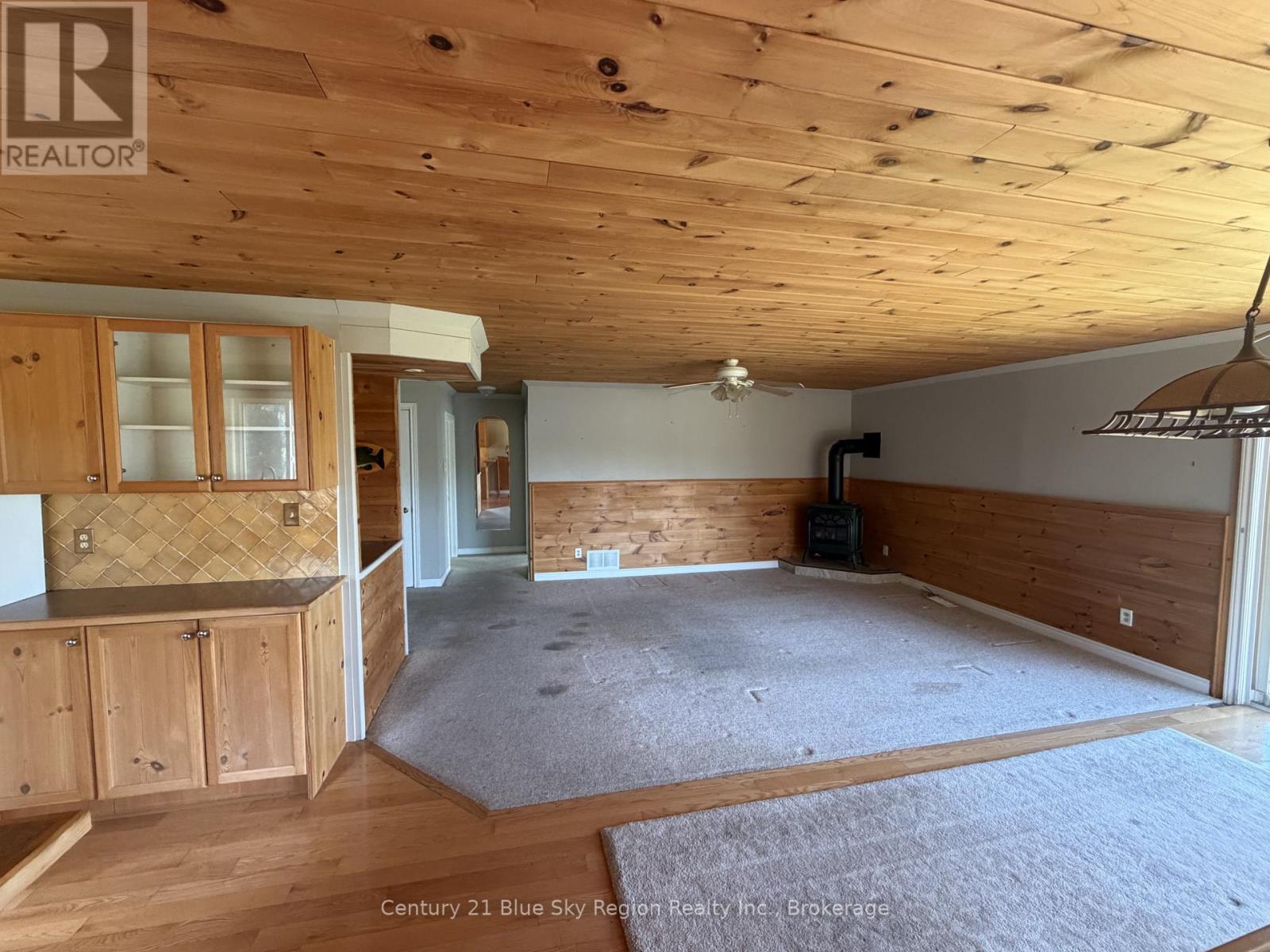 24 BEAVERLAND ROAD - Image 24