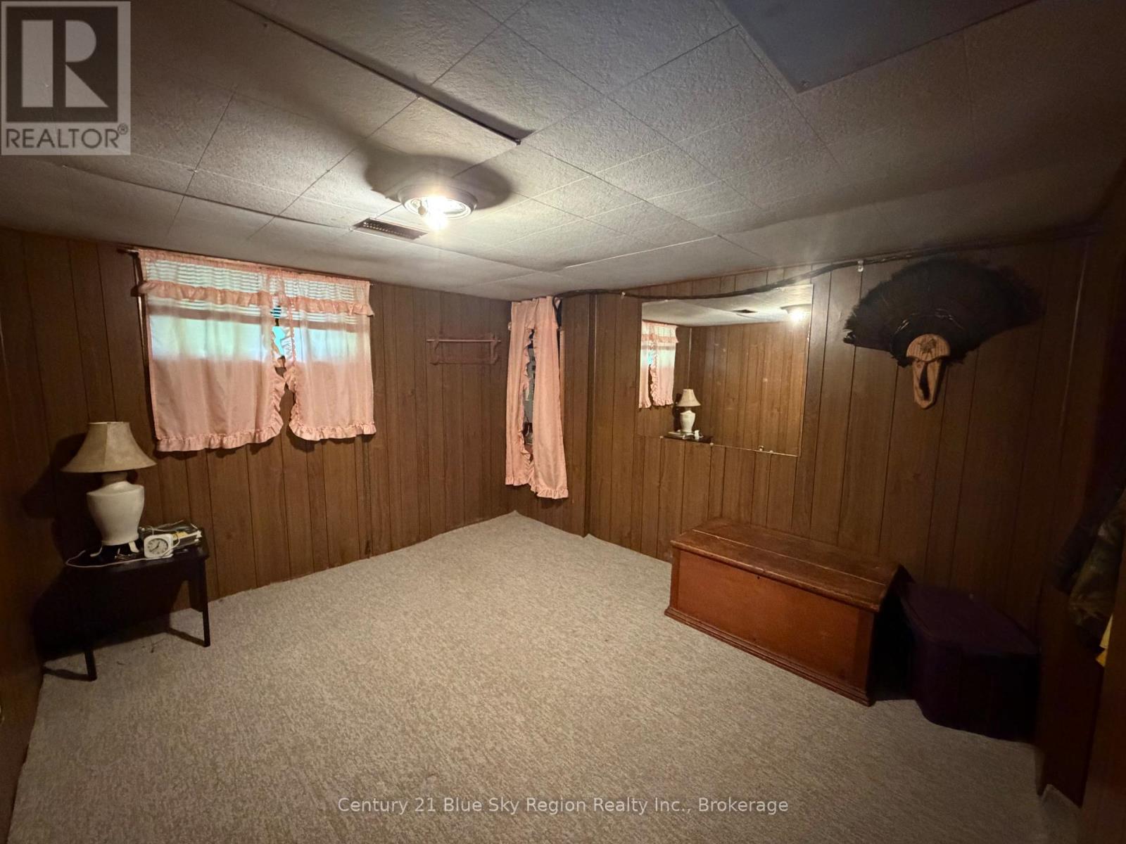 24 BEAVERLAND ROAD - Image 31