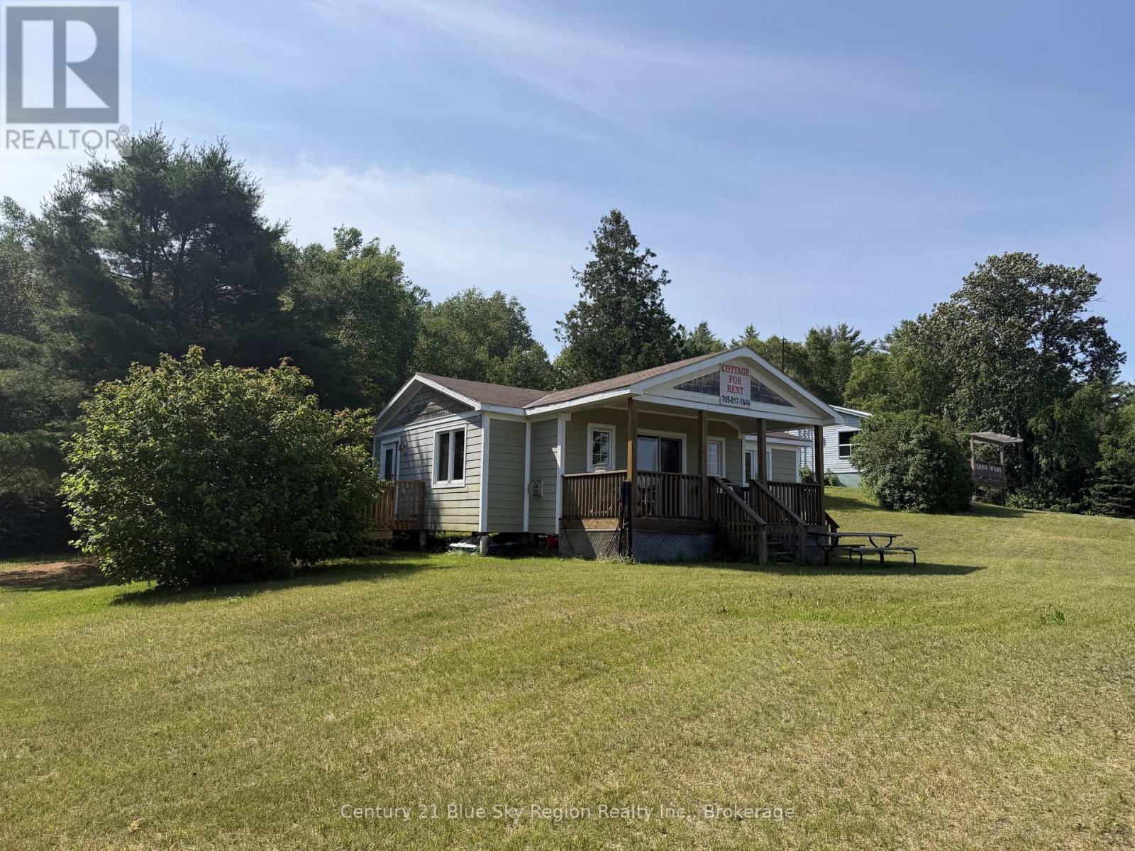 24 BEAVERLAND ROAD - Image 8