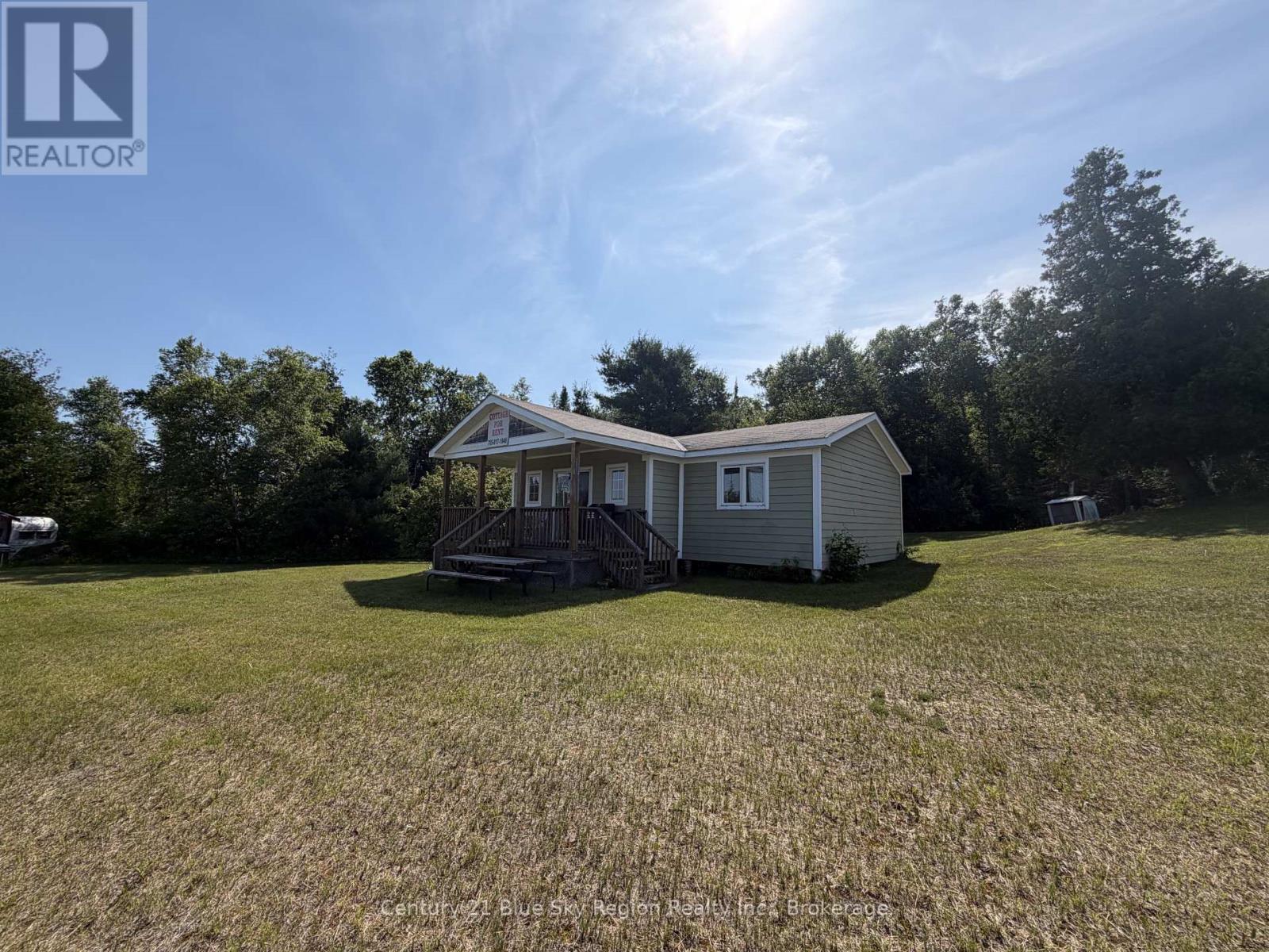 24 BEAVERLAND ROAD - Image 9