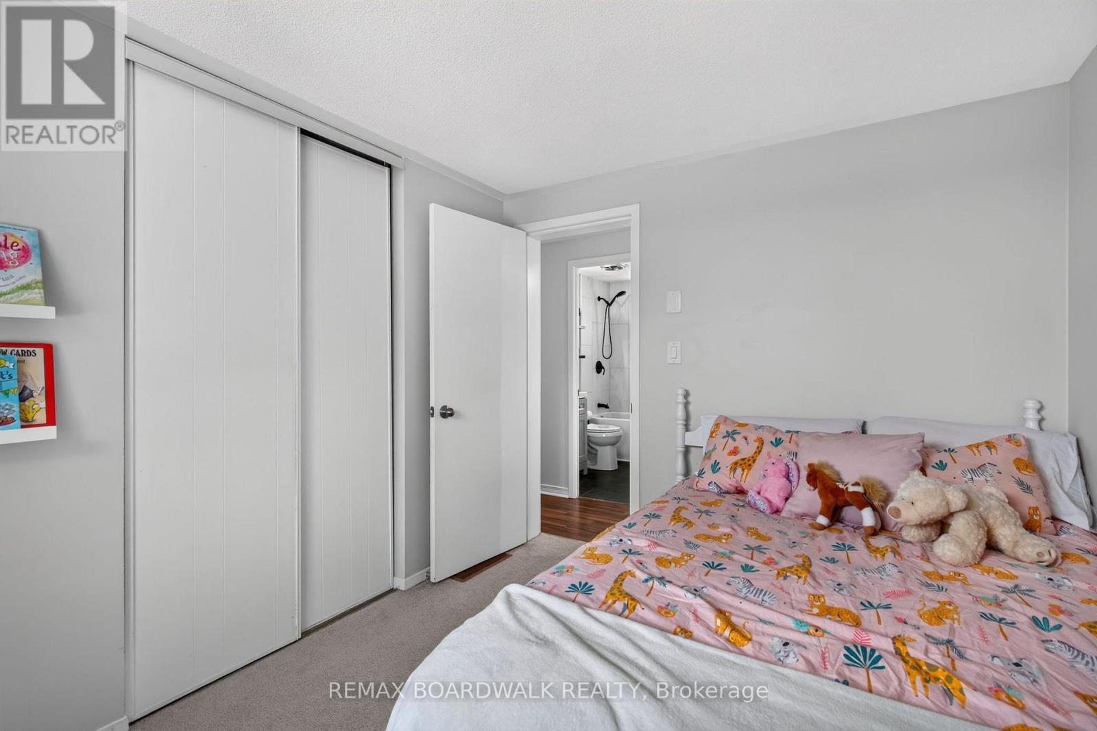 34 BINSCARTH CRESCENT - Image 26