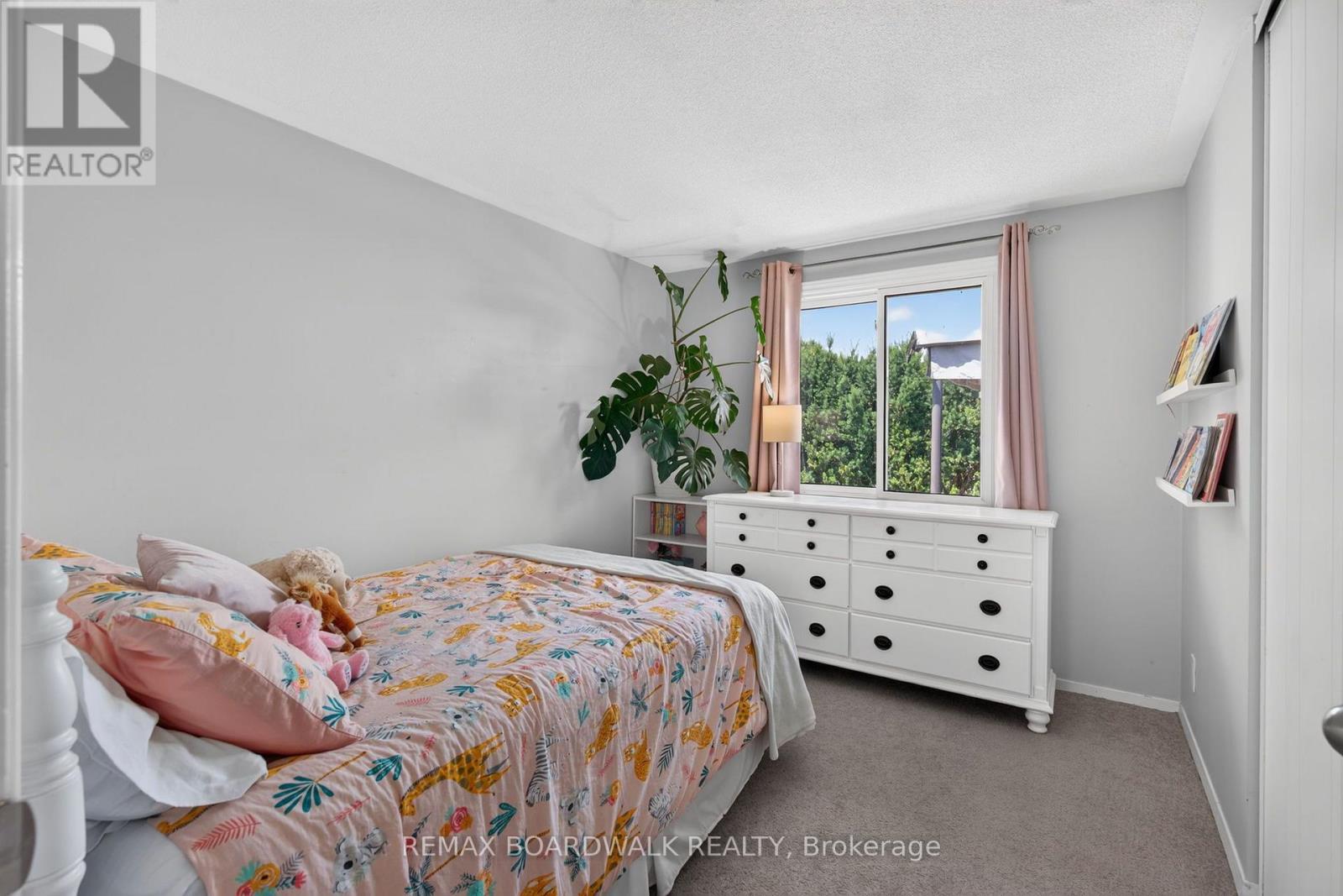 34 BINSCARTH CRESCENT - Image 25