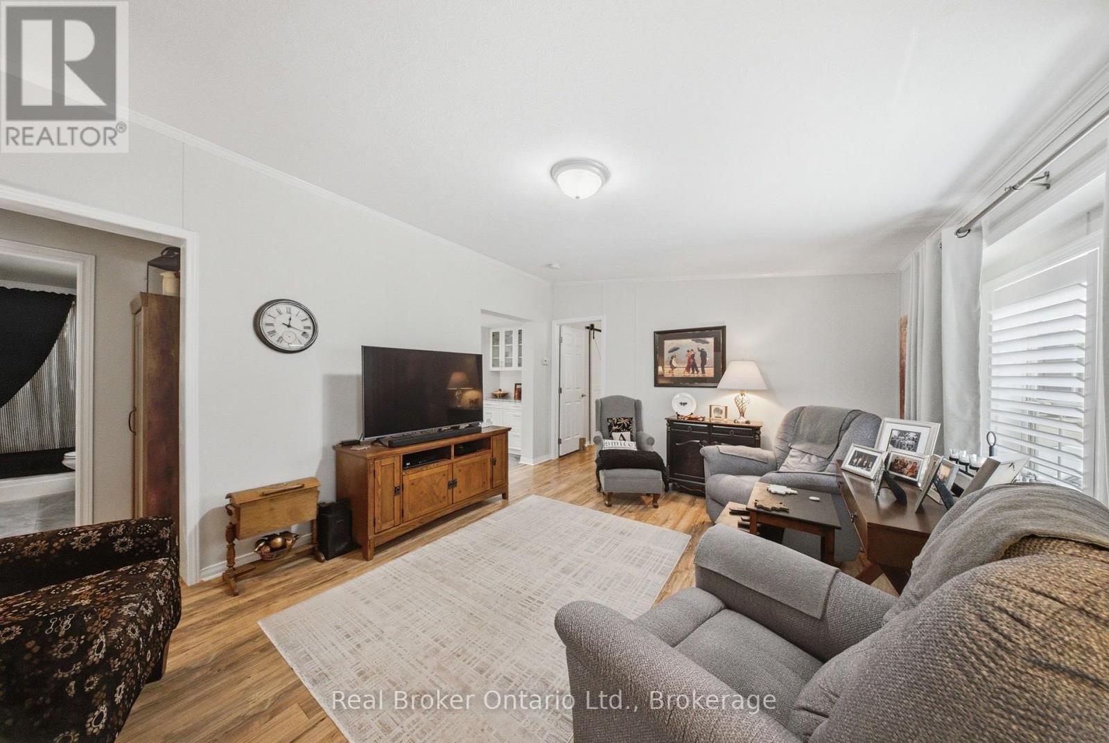 #222 3033 TOWNLINE ROAD - Image 14