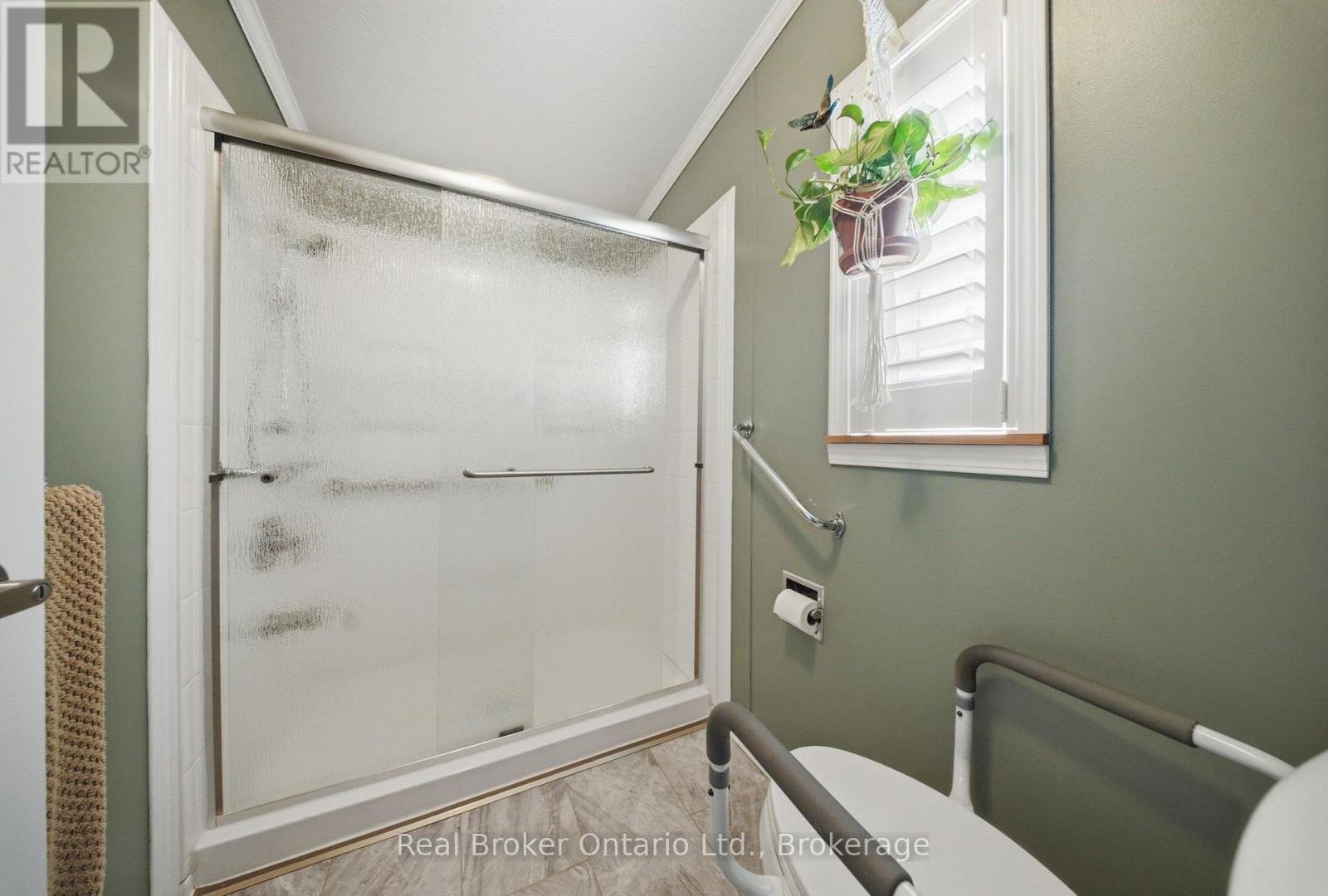 #222 3033 TOWNLINE ROAD - Image 19