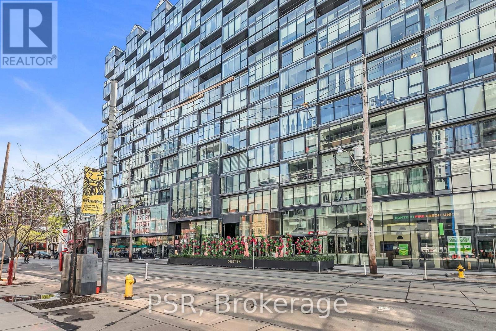 #620 629 KING STREET W - 1