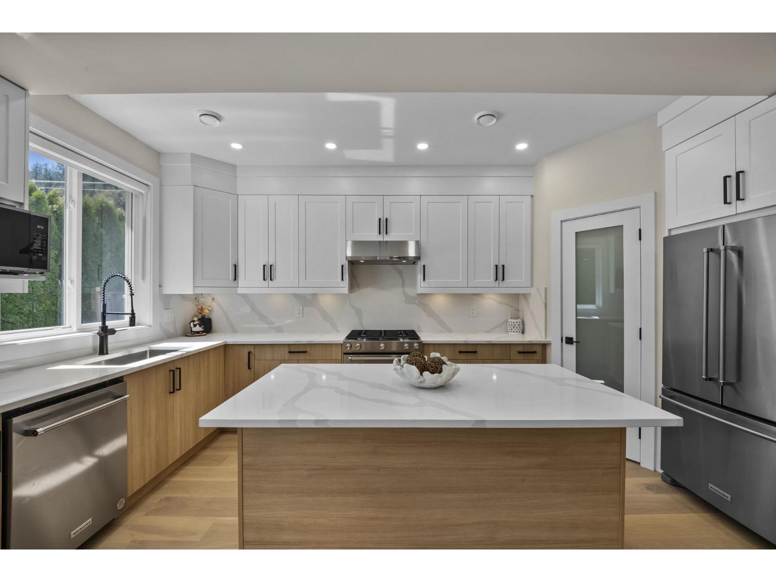 862 WILLOW PLACE, Harrison Hot Springs, Harrison Hot Springs
