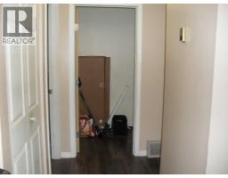 406 3 Street Nw, Manning, AB T0H2M0 Photo 8