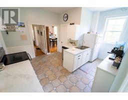 42 Victoria Street, Amherst, NS B4H1C1 Photo 19