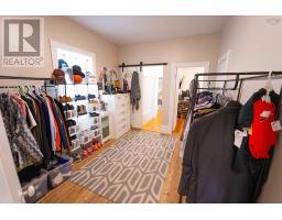 42 Victoria Street, Amherst, NS B4H1C1 Photo 36