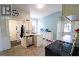42 Victoria Street, Amherst, NS B4H1C1 Photo 20