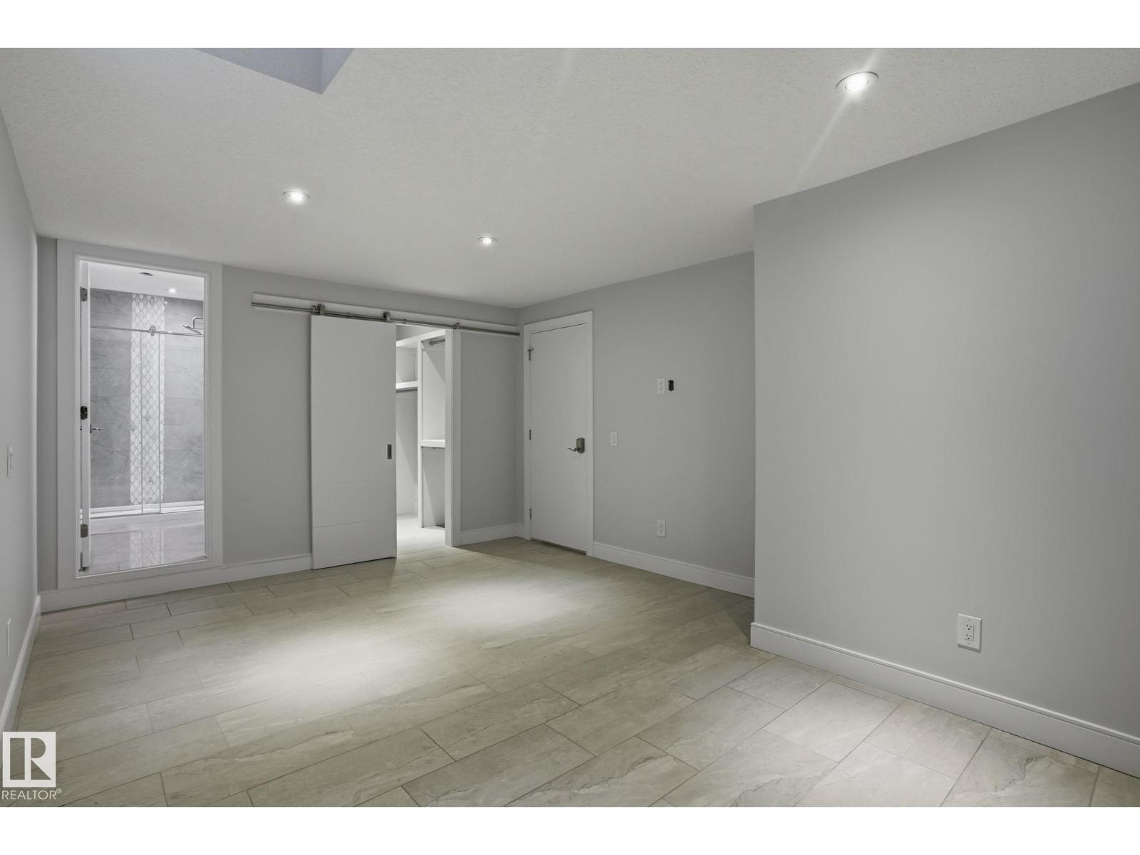 926 HOLLINGSWORTH BN NW - 63