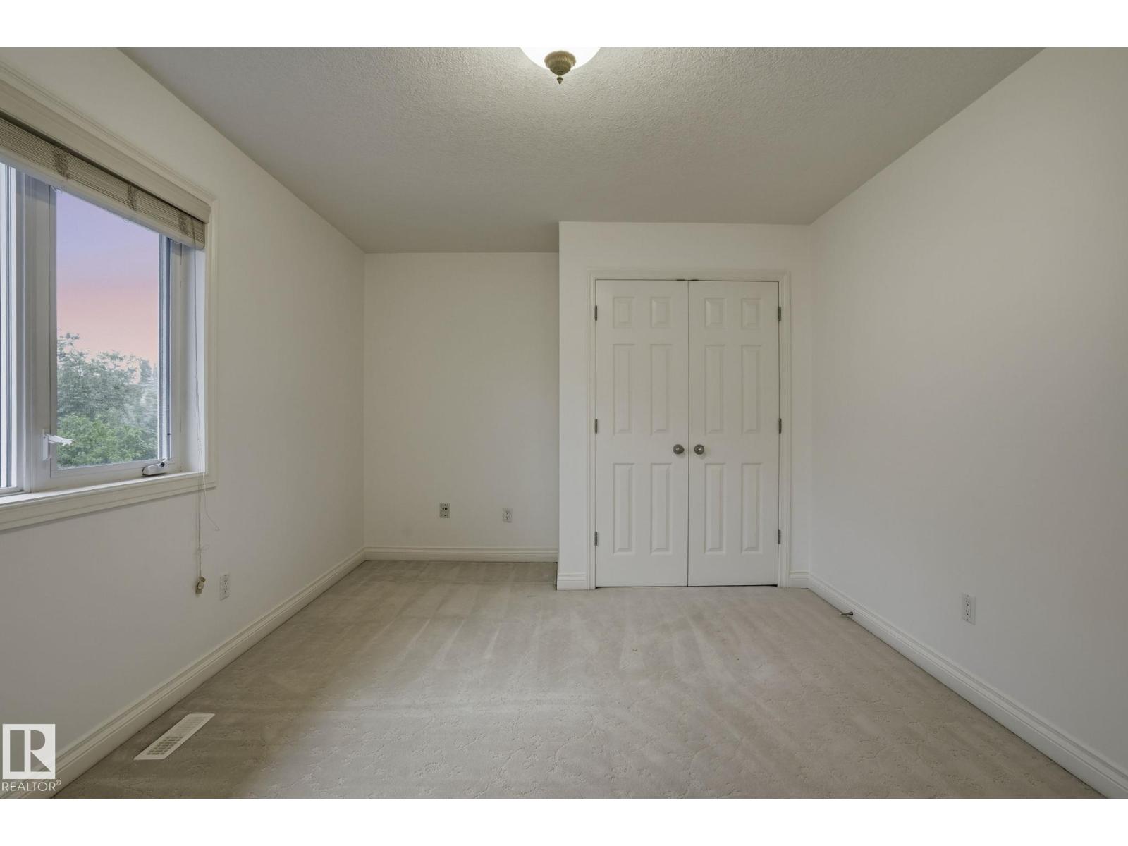 926 HOLLINGSWORTH BN NW - 50