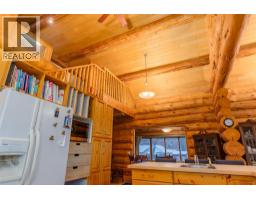 Full ensuite bathroom - 2266 Fifth Avenue, Rossland, BC V0G1Y0 Photo 6