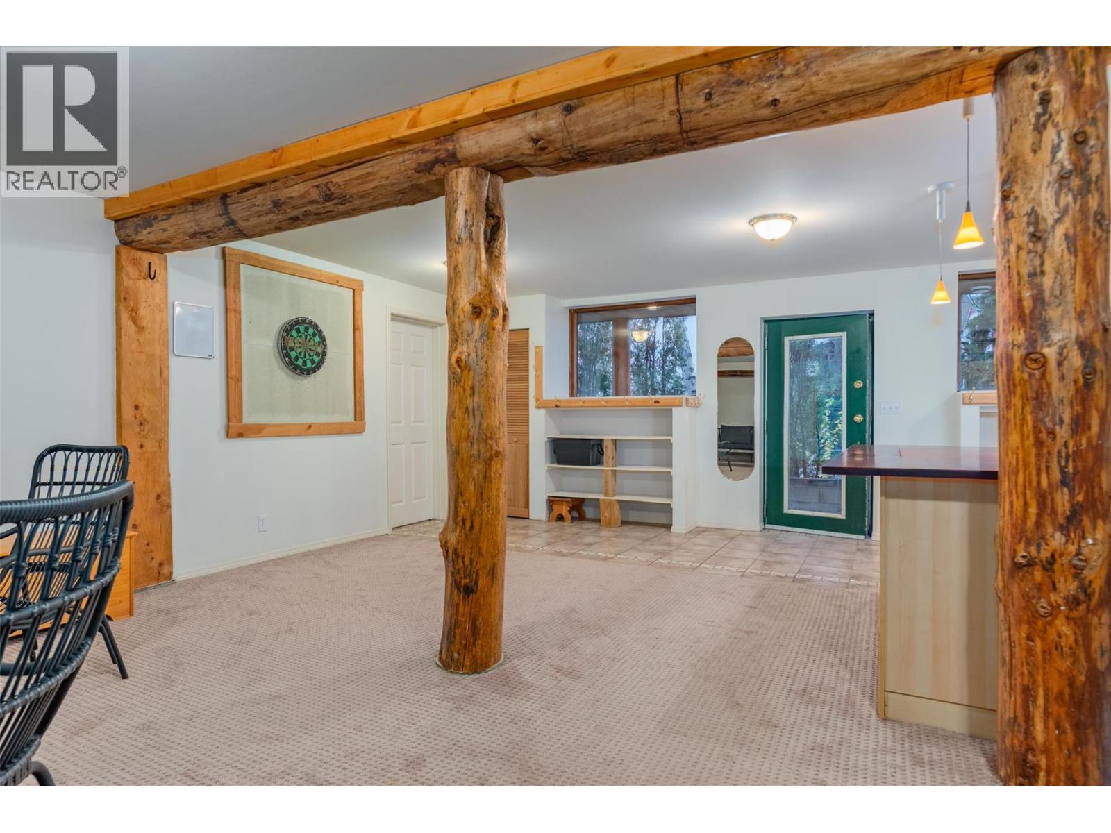 2266 Fifth Avenue, Rossland