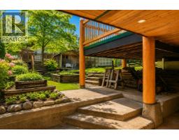 2266 Fifth Avenue, Rossland, BC V0G1Y0 Photo 61