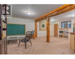 2266 Fifth Avenue, Rossland, BC V0G1Y0 Photo 40
