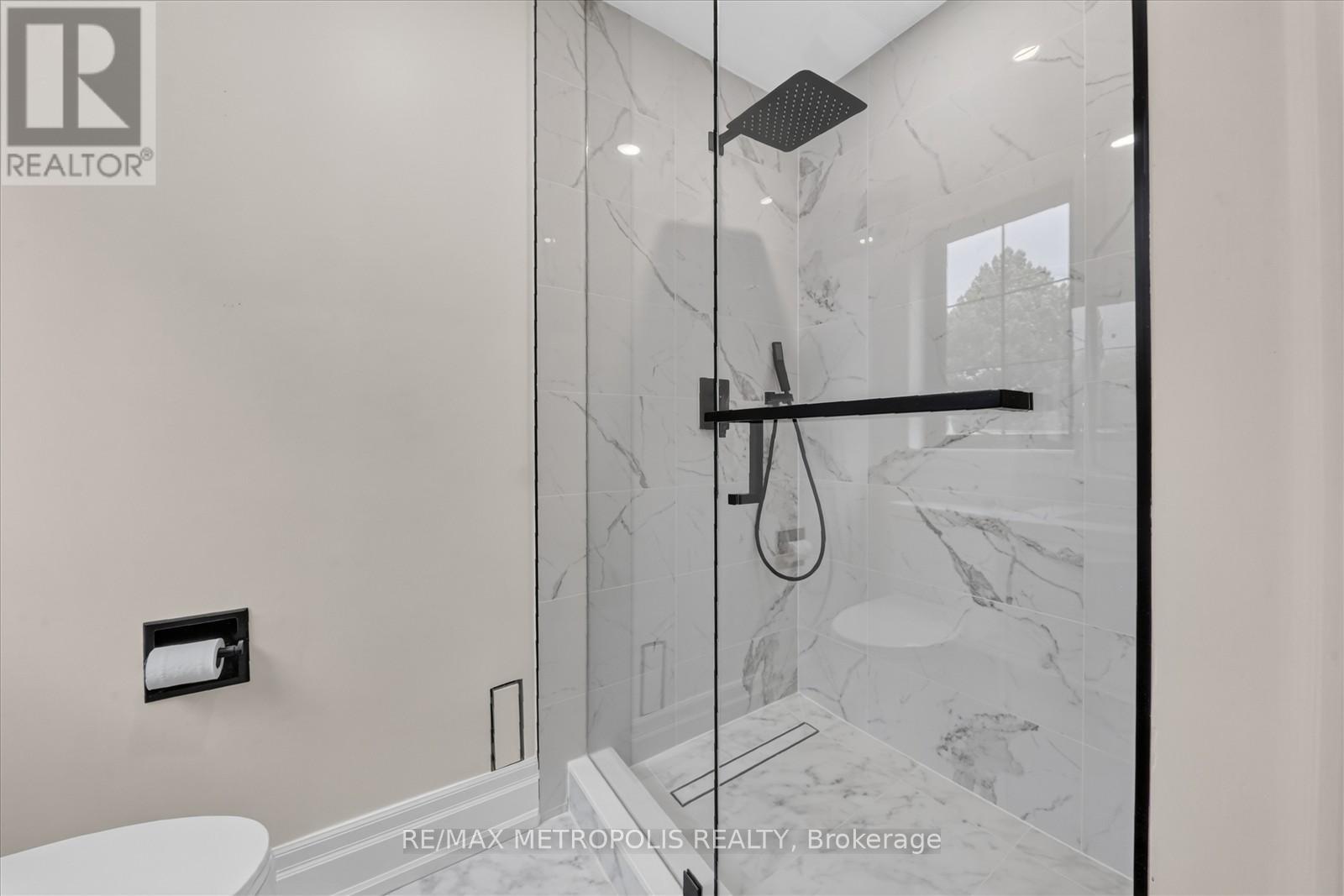 42 PETER STREET - Image 29