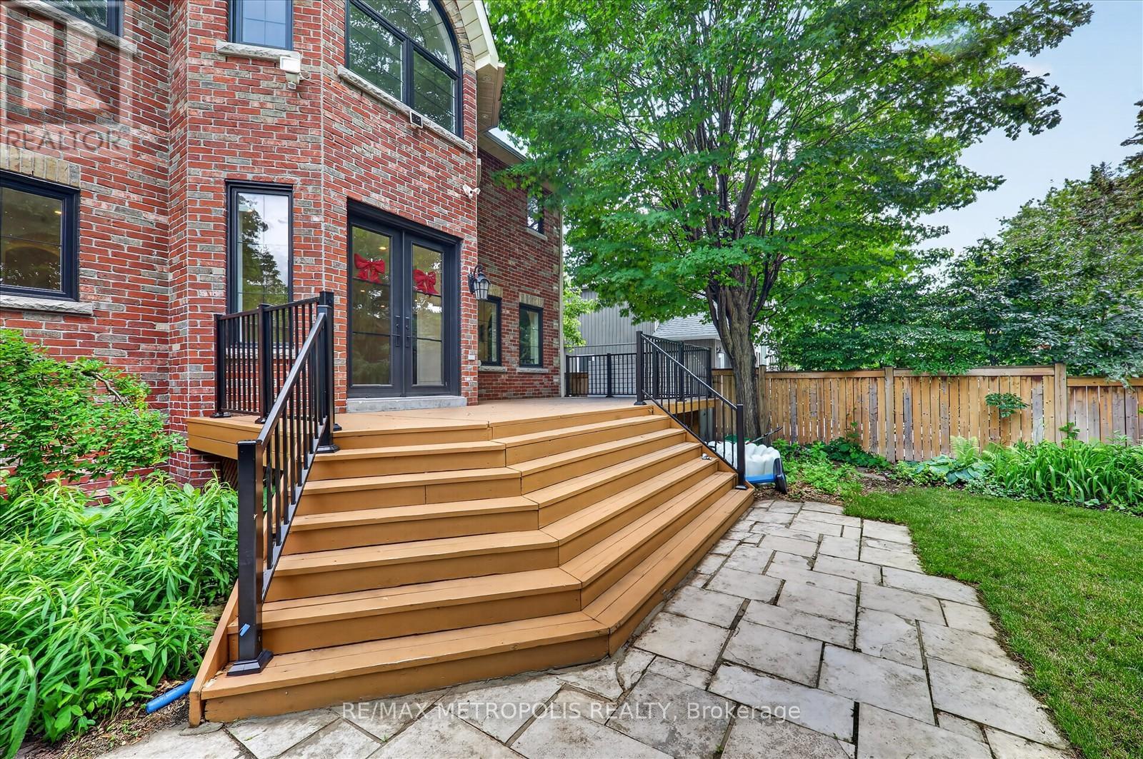 42 PETER STREET - Image 37