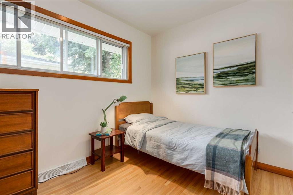 131 Thorncrest Road NW - Image 16