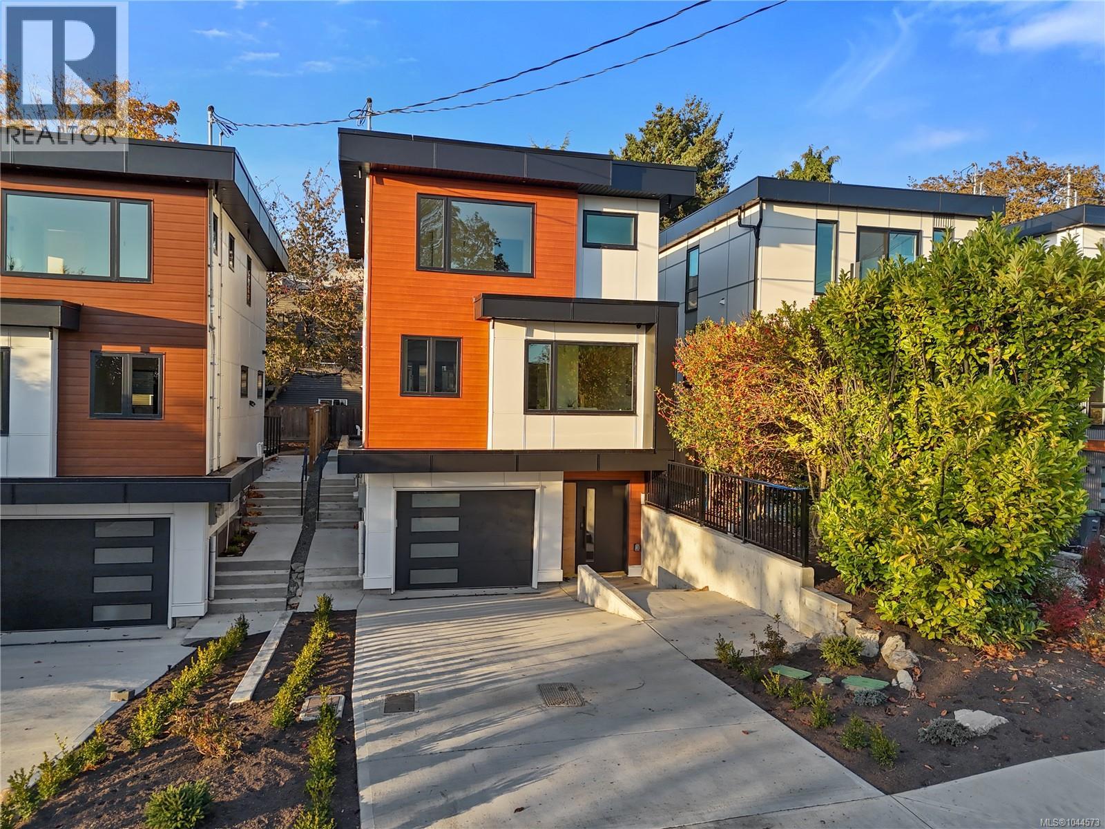 1342 Wood St - 1