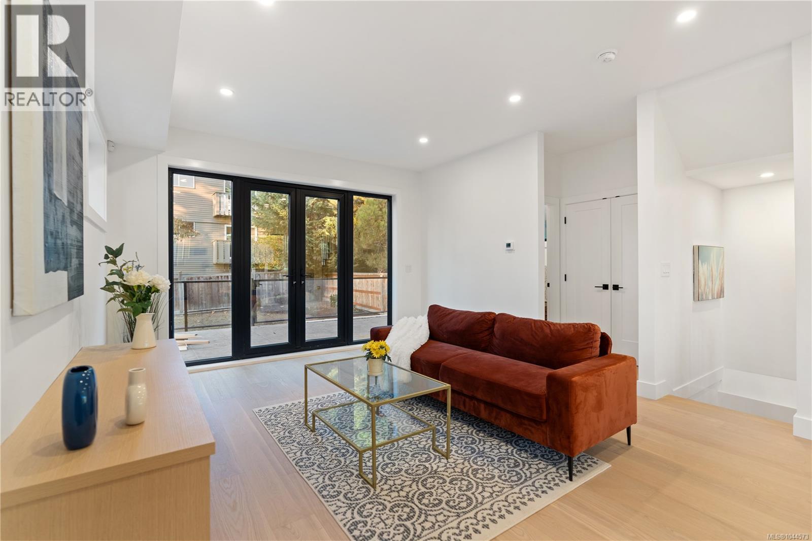 1342 Wood St - 3
