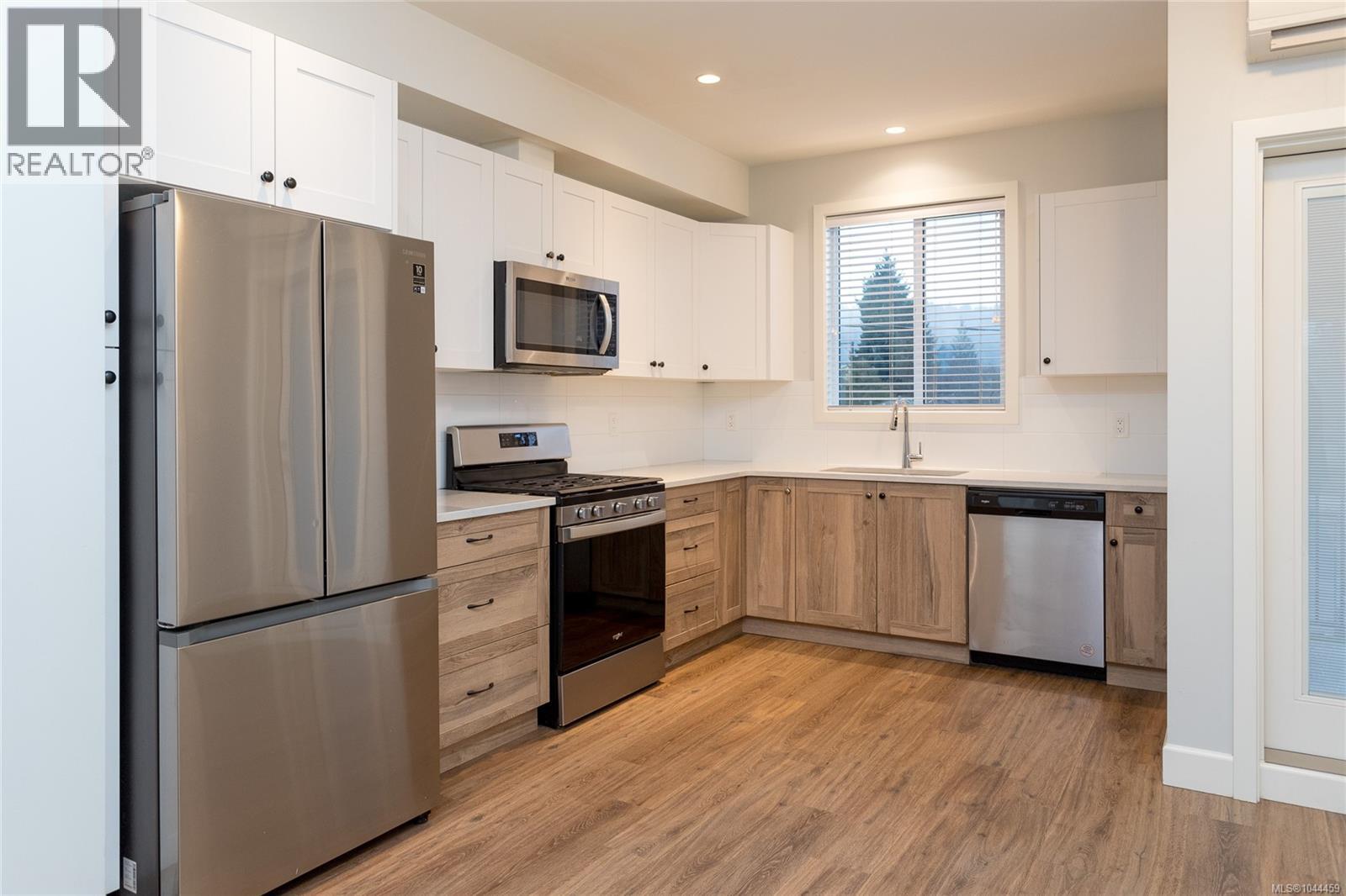 #1206 3351 Luxton Rd - 2