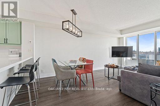 #613 245 DAVISVILLE AVENUE - 10