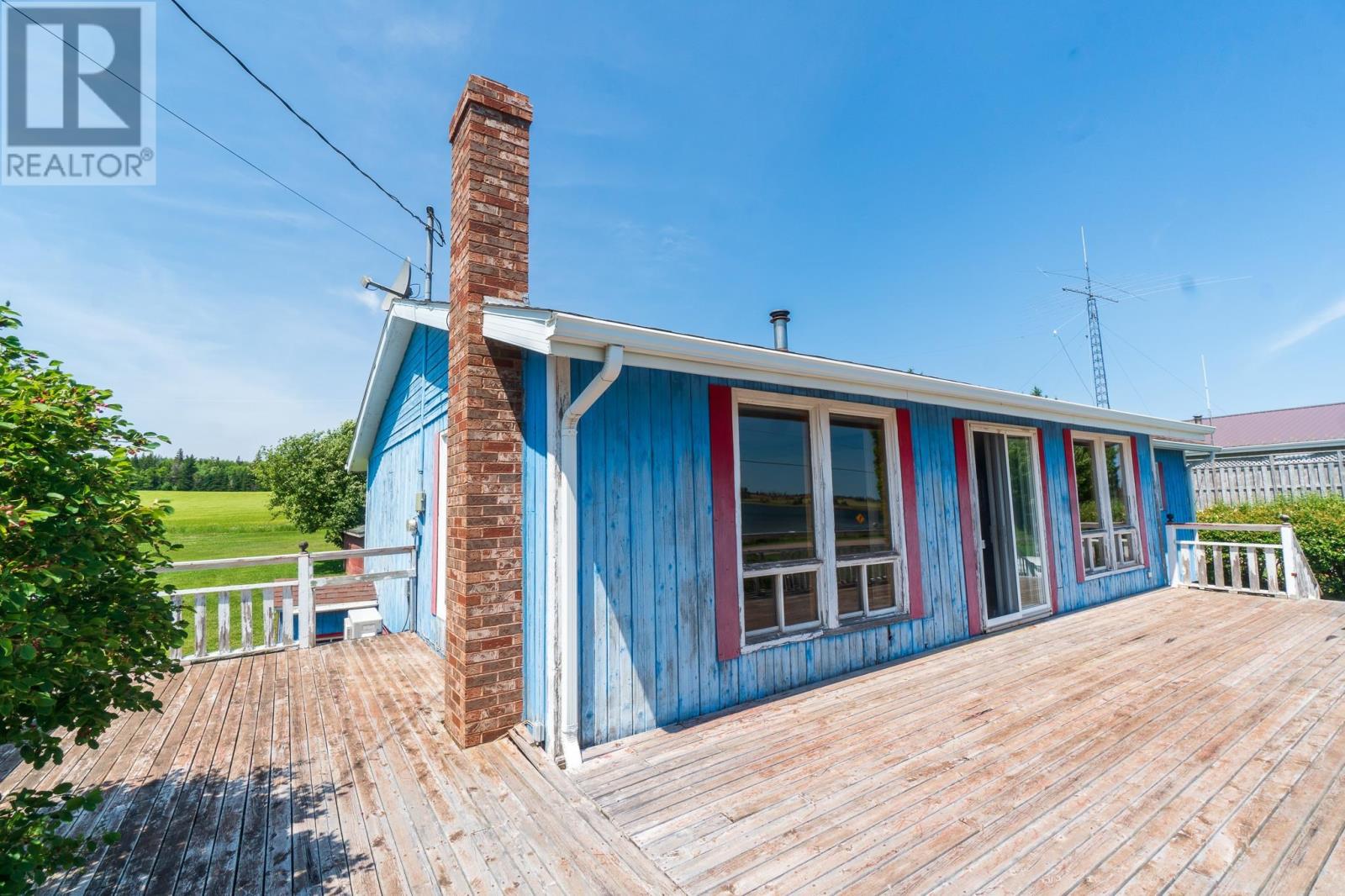 6036 Rte 20 - 7