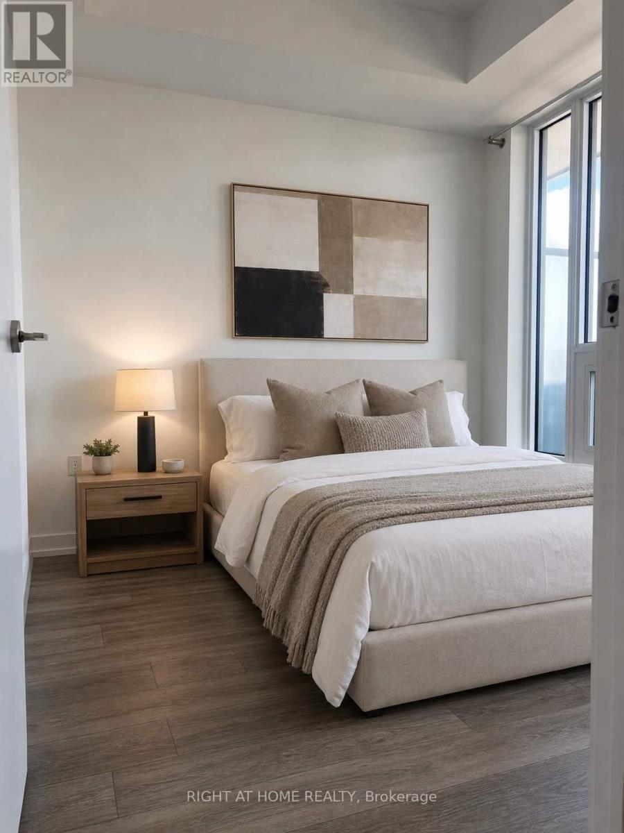 #1804 15 WELLINGTON STREET S - 7