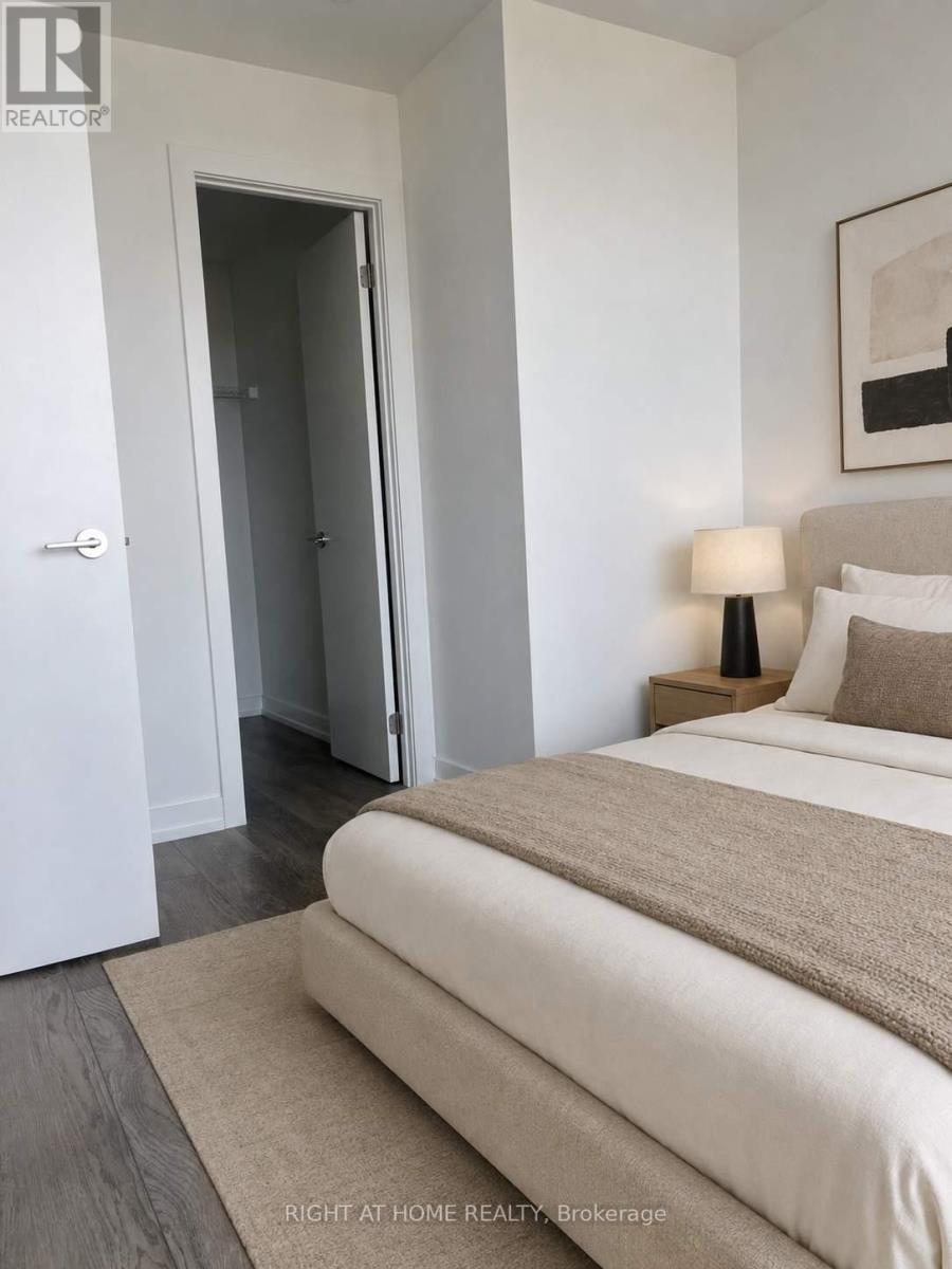 #1804 15 WELLINGTON STREET S - 8