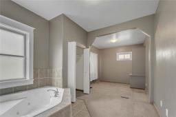 96 Tache Avenue, Winnipeg, MB R2H2Z2 Photo 24