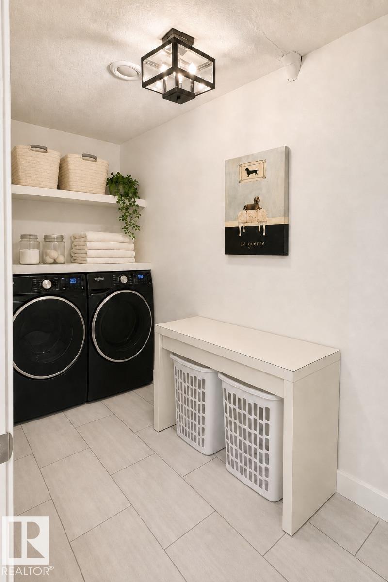 2337 FREZENBERG AV NW - 32