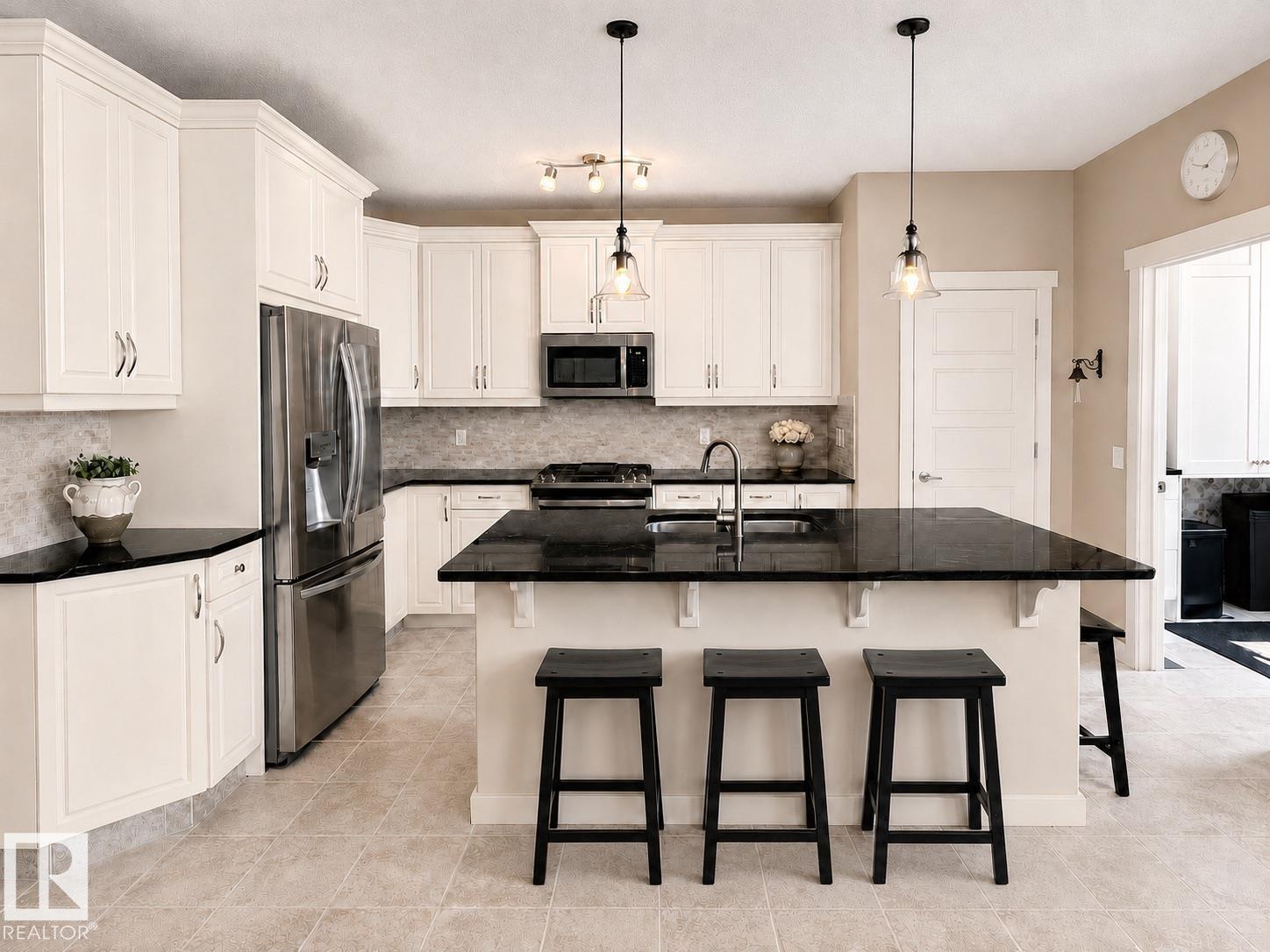 2337 FREZENBERG AV NW - 5