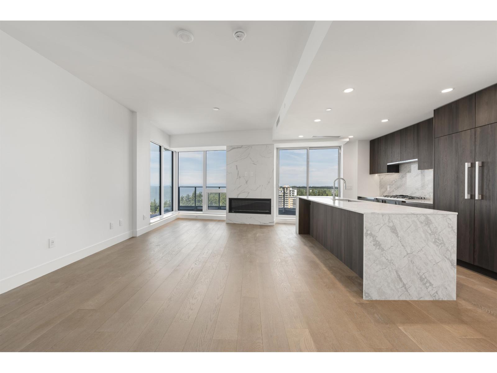 1401 1475 FOSTER STREET