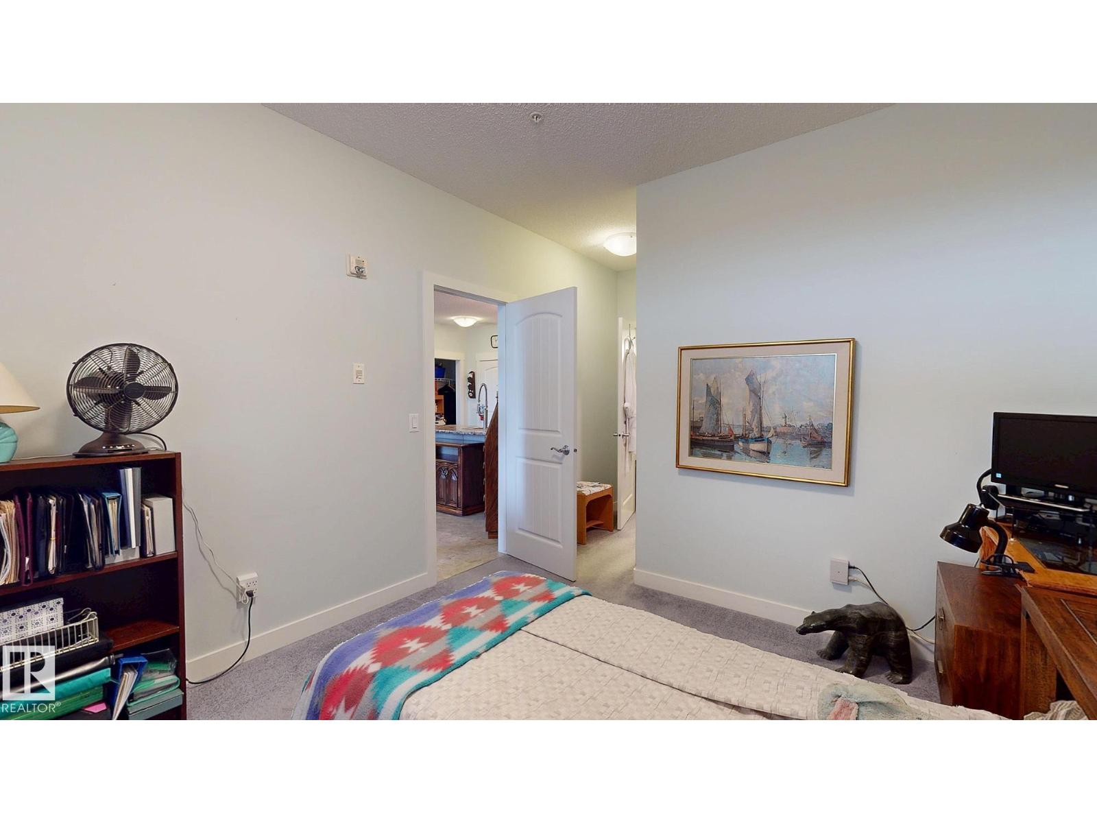 #304 511 QUEEN ST - 24