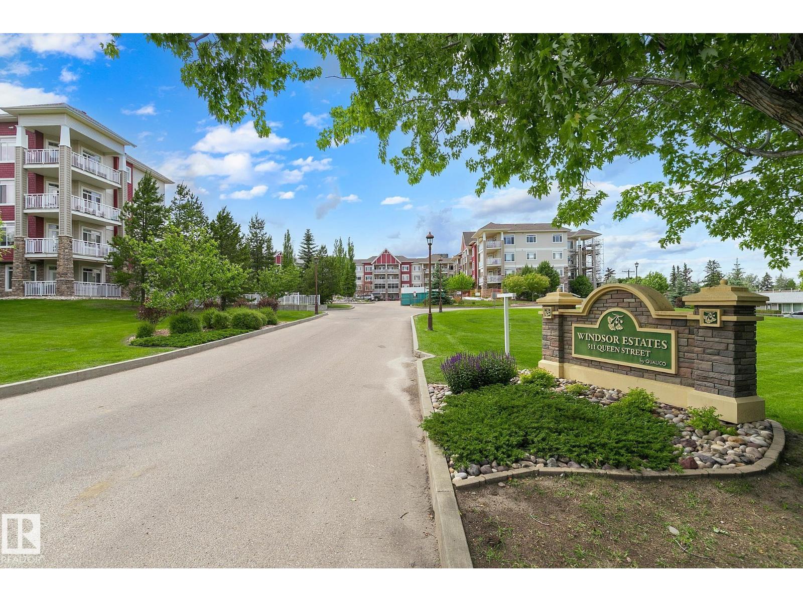 #304 511 QUEEN ST - 61