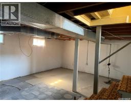 230 6th Avenue W, Assiniboia, SK S0H0B0 Photo 22