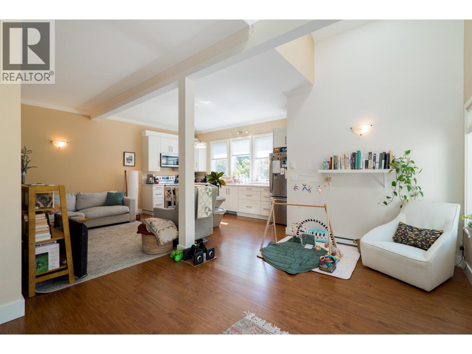 806 HUMMINGBIRD LANE, Bowen Island