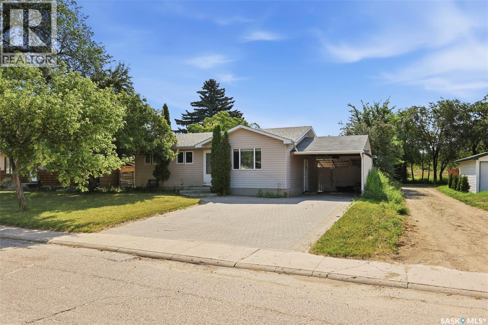 30 Marlborough CRESCENT, Saskatoon — photo 2