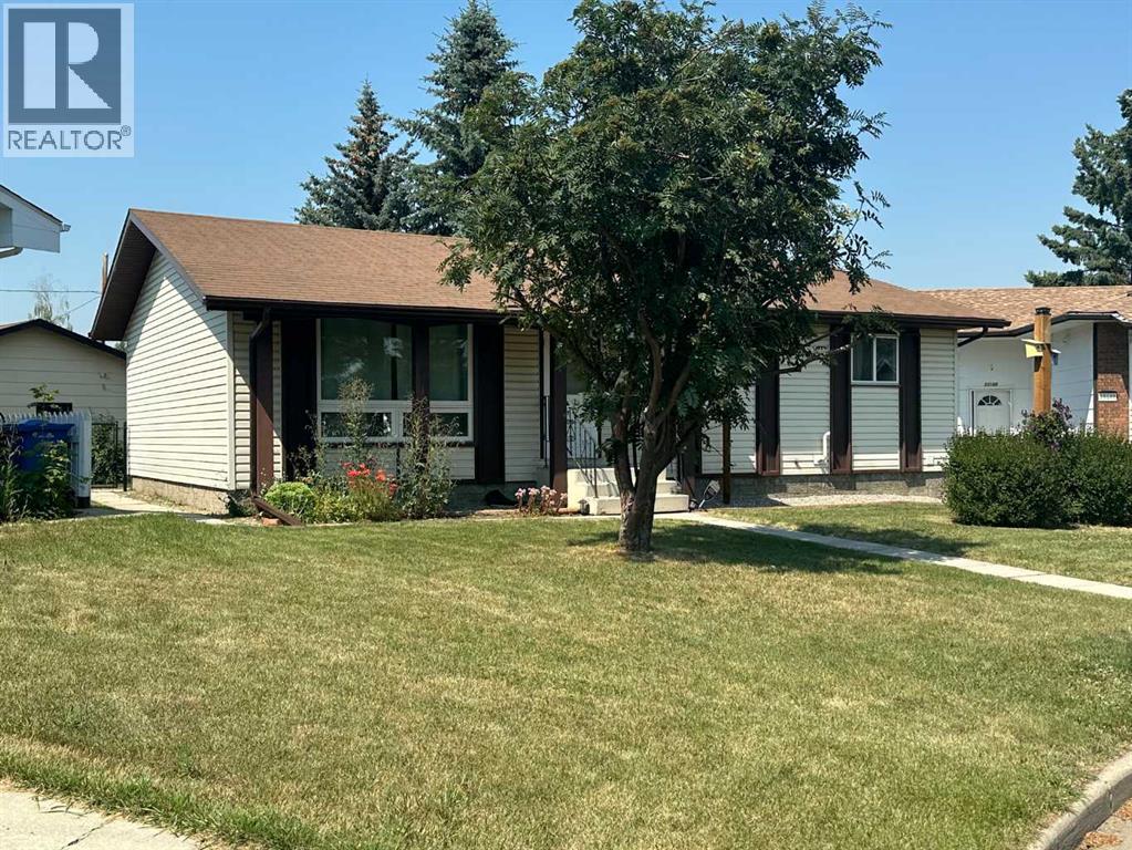 2322 15 Avenue - 2