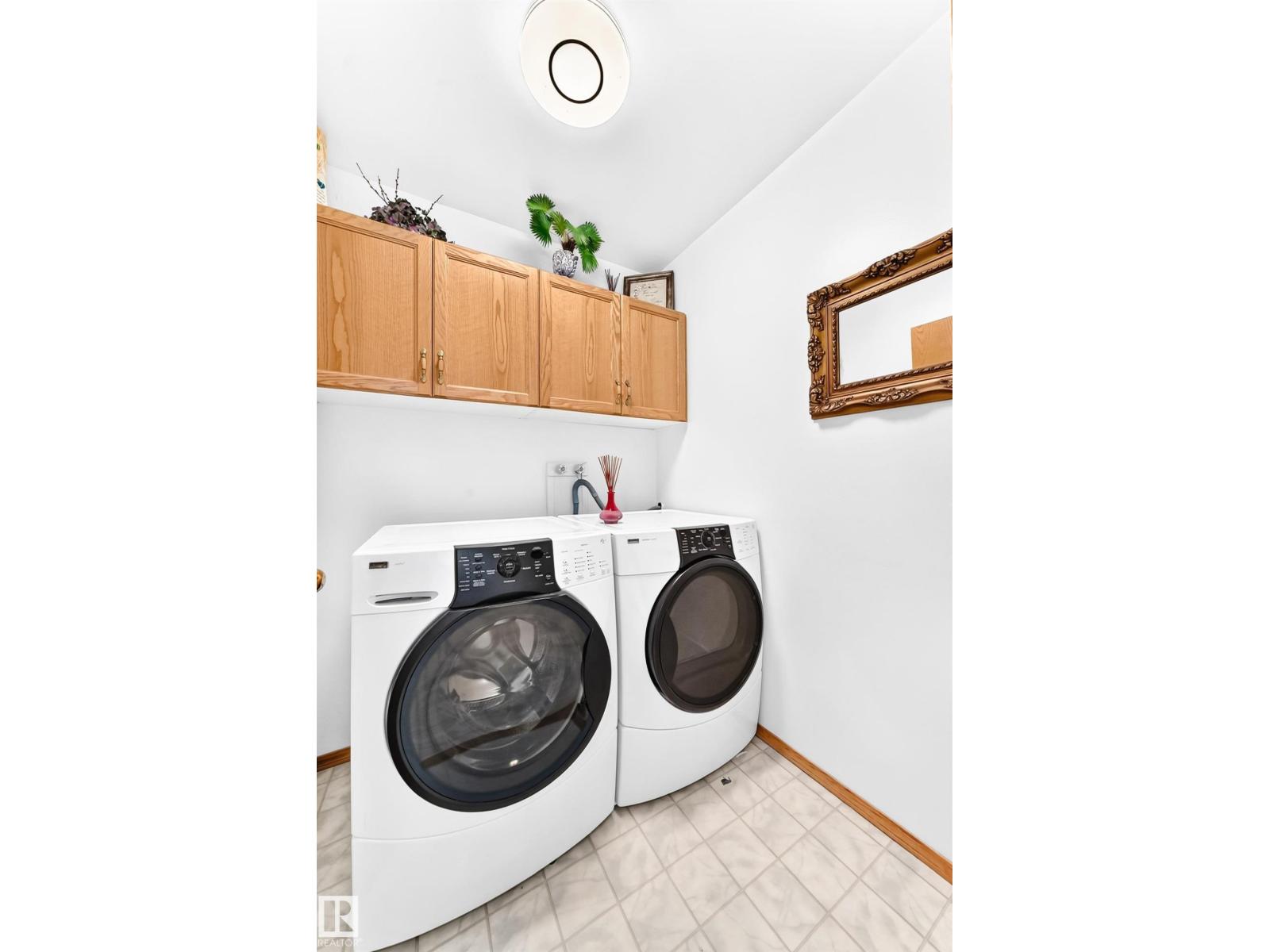 53 COACHMAN WY - 26