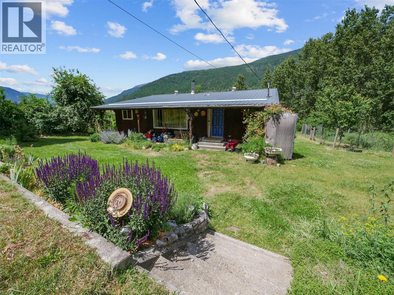6123 Telford Road