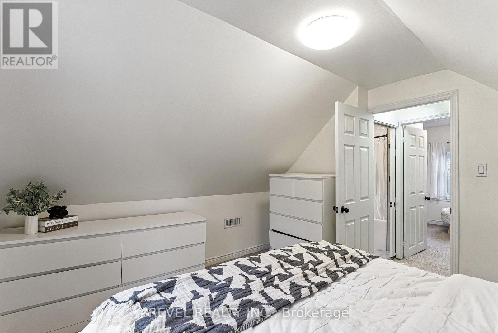 236 COPE STREET - 28