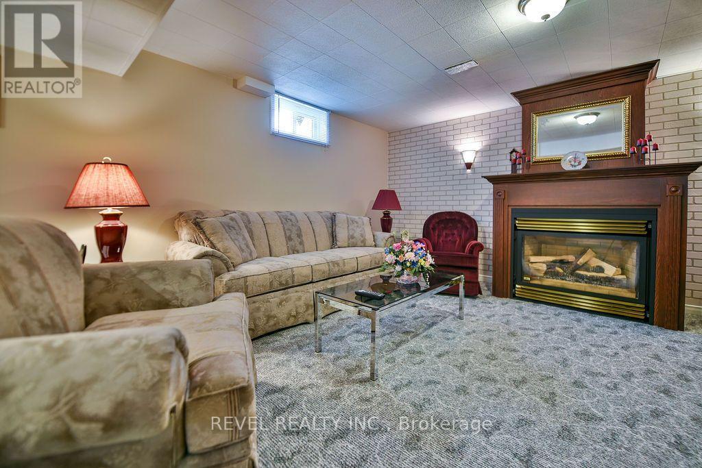 532 LAMMINEN AVENUE - 25
