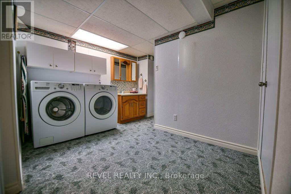 532 LAMMINEN AVENUE - 31
