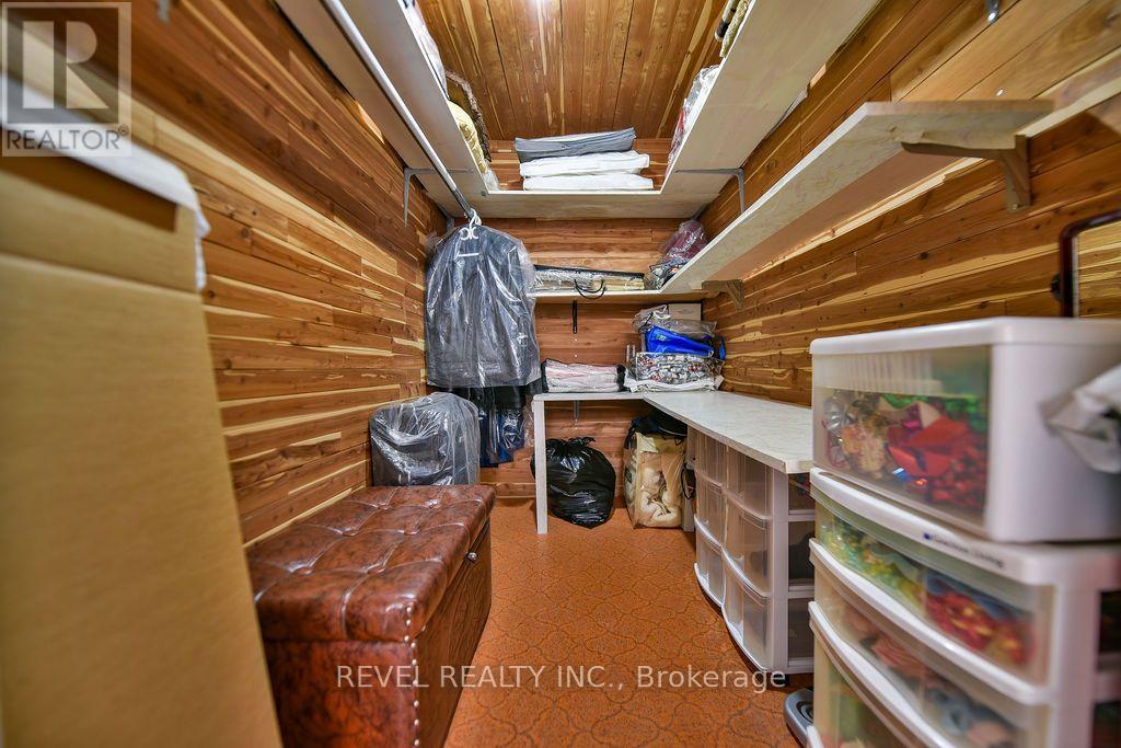 532 LAMMINEN AVENUE - 34