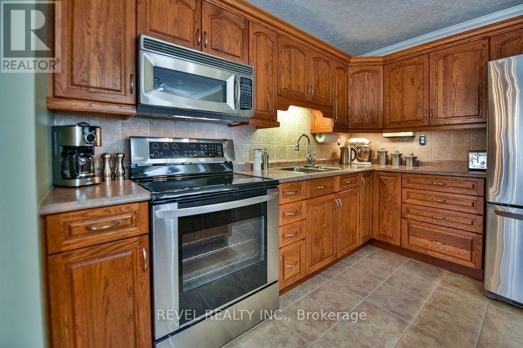532 LAMMINEN AVENUE - 6