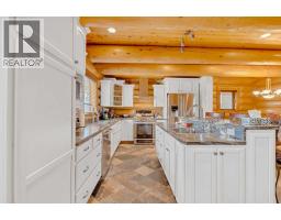 8 Oliver Avenue, Gull Lake, AB T4L2N1 Photo 16